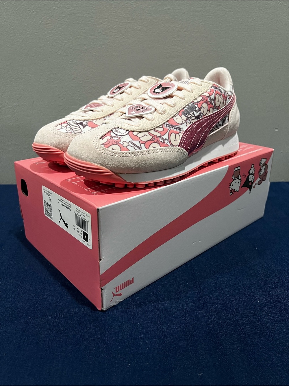 Puma x Sanrio Easy Rider HK&FR 2 Jr Hello Kitty Sneakers 403384-01 Size 6 Junior